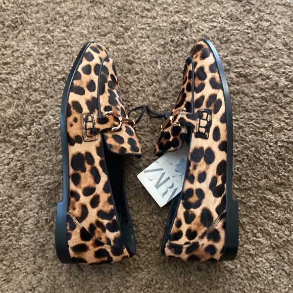 ZARA | NWT Leopard Calf-Skin Loafers - Picture 5 of 9